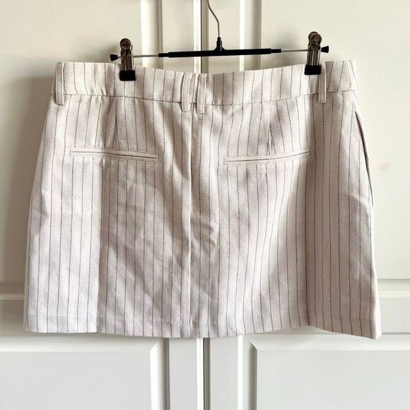 NWT Paige Celestial Pinstripes miniskirt Travertine color with stripes Size 8 - Picture 9 of 14